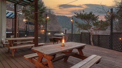 Hongcheon White Hill Pension