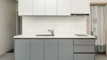 Basic Room, 1 Bedroom (Hill 4 (Mountain View)) | 1 bedroom, free WiFi