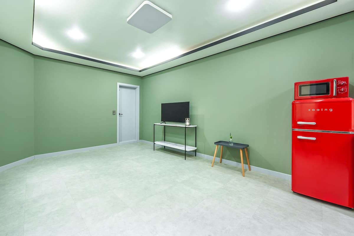 ห้องเบสิก, 1 ห้องนอน (White 1 (Mountain View)) | 1 ห้องนอน, Wi-Fi ฟรี