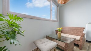 Chambre de base, 1 chambre (Room 205 (Ocean View)) | 1 chambre, accès au Wi-Fi (inclus)