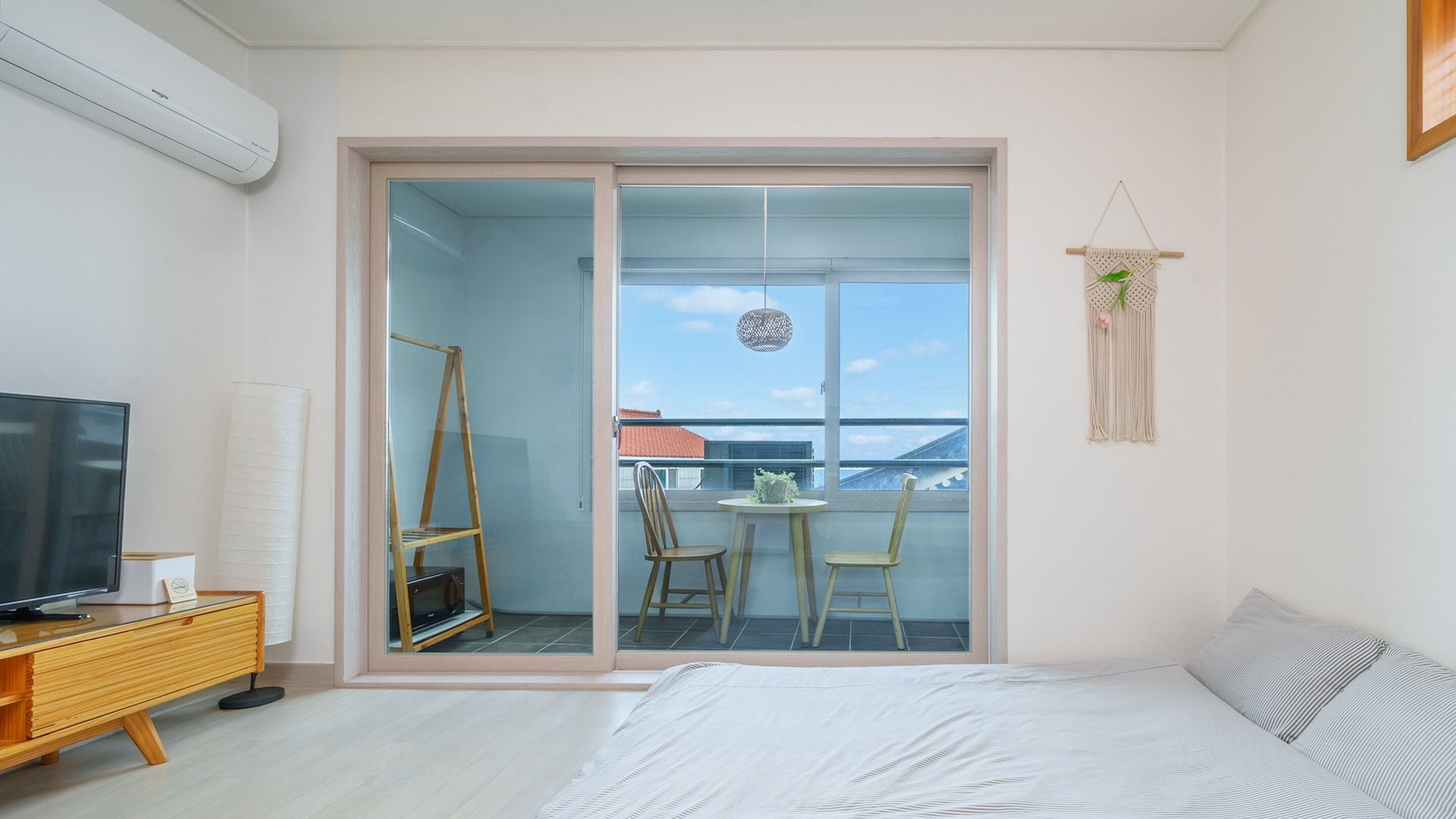 Phòng cơ bản, 1 phòng ngủ (Room 201 (Ocean View)) | 1 phòng ngủ, truy cập Internet không dây miễn phí 
