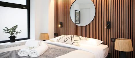 1 quarto, escrivaninha, ferros/tábuas de passar roupa, Wi-Fi