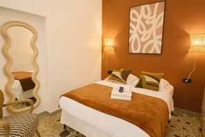 2 bedrooms, iron/ironing board, bed sheets