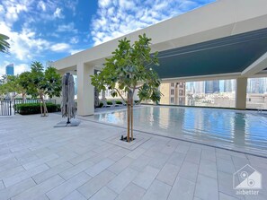 Interior - Burj Royale Elegance Cityscape From Your Balcony (Dubai)