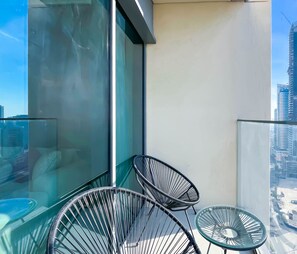 Interior - Burj Royale Elegance Cityscape From Your Balcony (Dubai)