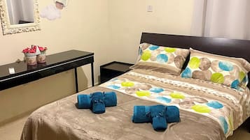 3 bedrooms, Internet, bed sheets, wheelchair access