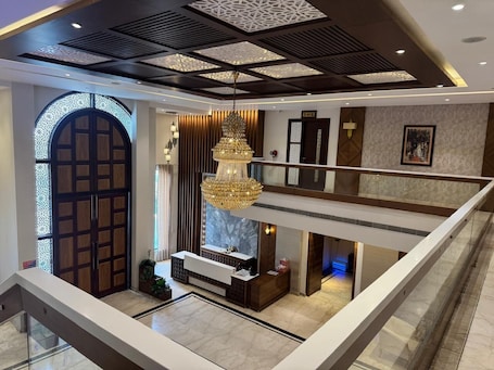 Reception. Hotel MS Victoria