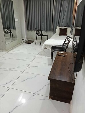 Executive Room, City View
