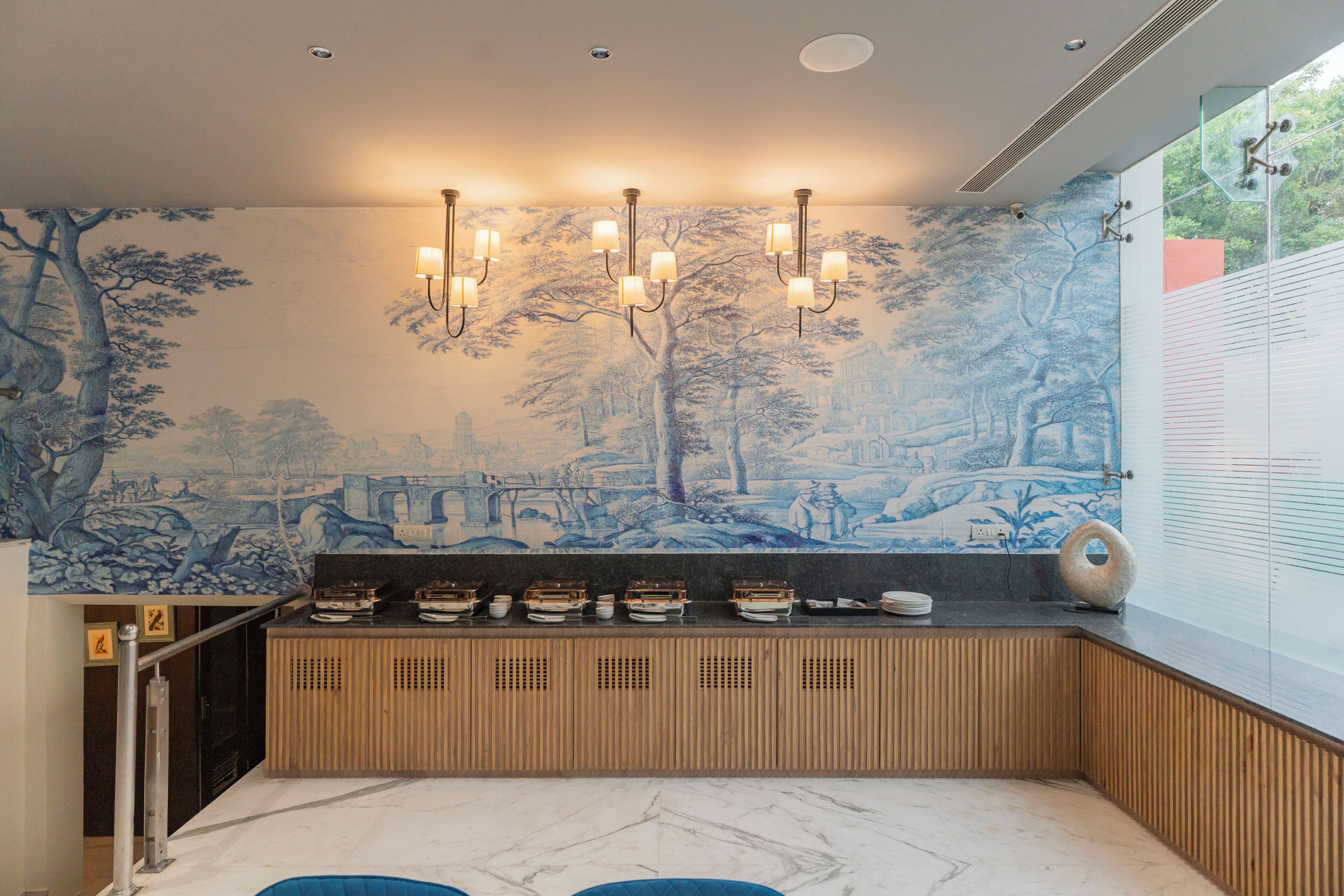 Daily buffet breakfast (INR 350 per person)