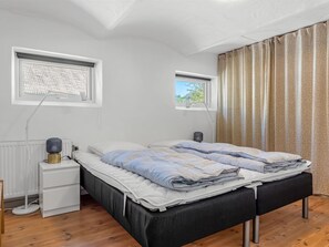 4 chambres, accès Internet