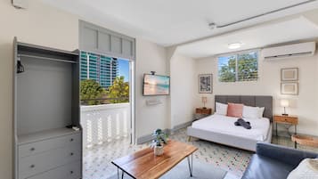 Tabla de planchar con plancha