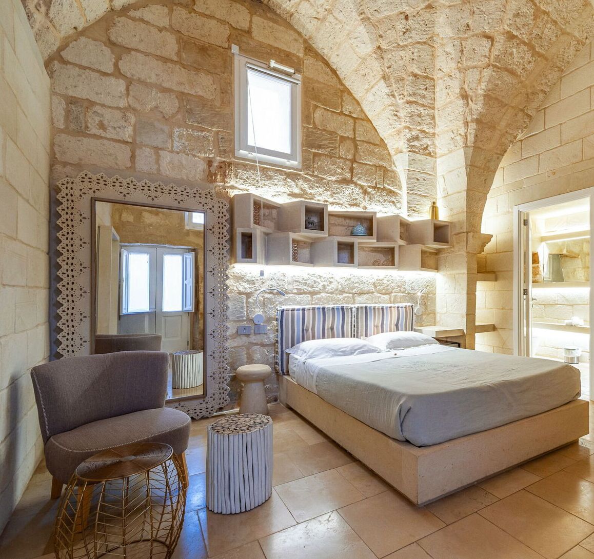 1 bedroom, desk, travel crib, free WiFi