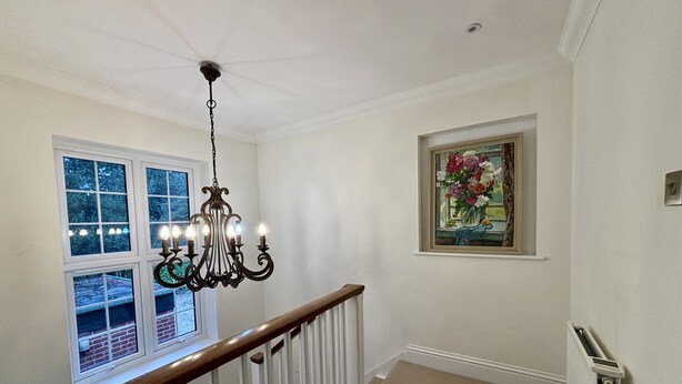 Interior - Ascot Spacious 4 Bedroom Home with Driveway (Ascot)