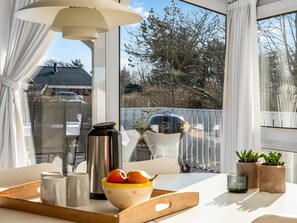 Dining - "Henri" - 1.2km from the sea by Interhome (Hjørring)