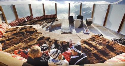 Chalet Hochfügen by Ski Slope