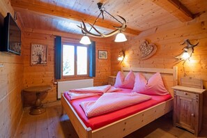 4 chambres, Wi-Fi gratuit, draps fournis