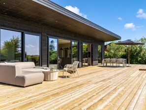 Outdoor dining - "Edvia" - 200m to the fjord by Interhome (Holbæk)