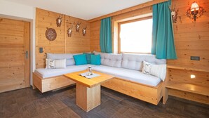 Smart TV - Chalet in Fügen near Spieljoch Ski Lift (Fügen)