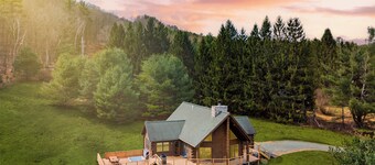 Secluded w/ Deck Views, Hot Tub, & Ping Pong | Hudson in the Berks by AvantStay