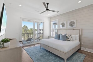 10 Schlafzimmer, Bügeleisen/Bügelbrett, Reisekinderbett