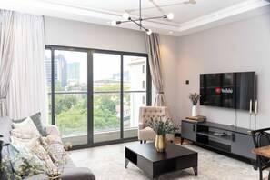 Deluxe-Apartment, Stadtblick | Wohnbereich