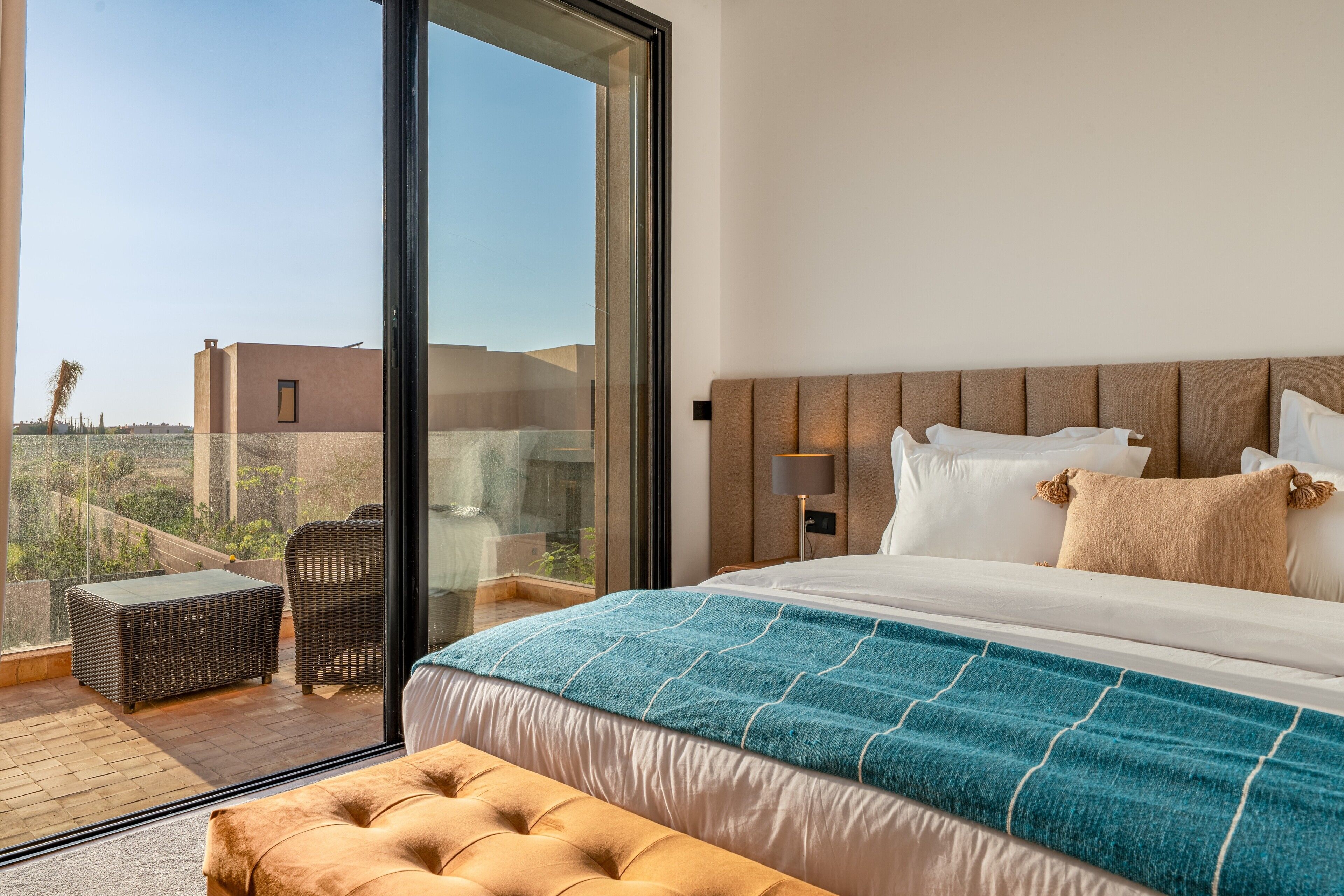 4 多间卧室、熨斗/熨衣板、WiFi、床单