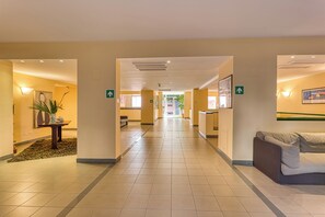 Family Apartment, Multiple Bedrooms (Imperiale Residence Bilocale) | Lobby