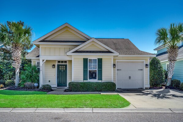 Unclassified image, 1 of 29, button