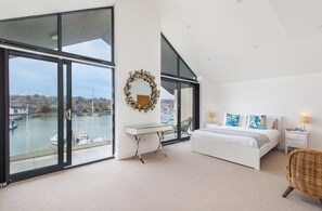 3 soverom, strykejern/-brett, wi-fi (inkludert) og sengetøy