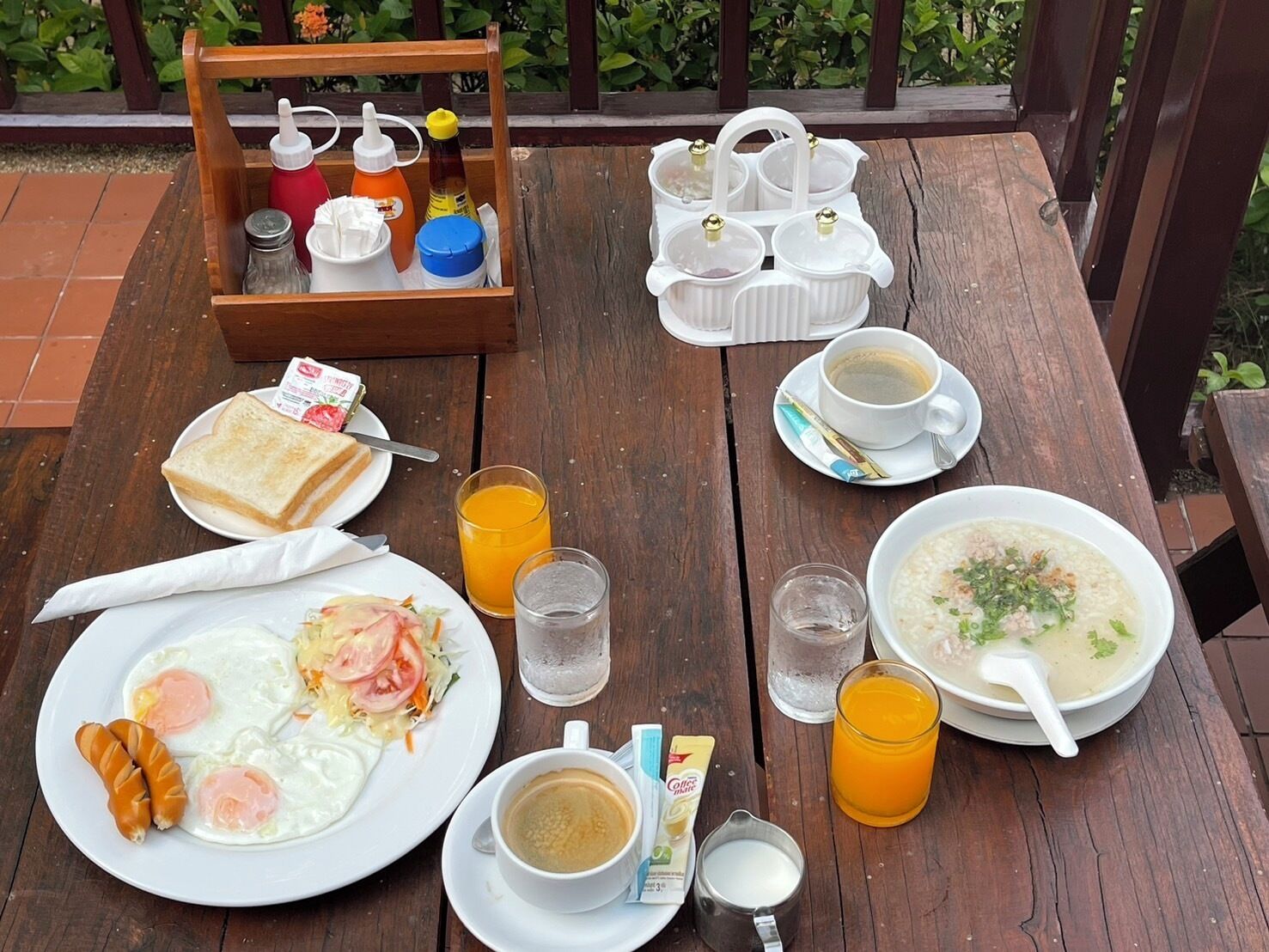 Breakfast meal