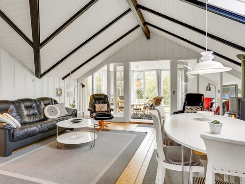 "Magnus" - 250m to the fjord by Interhome