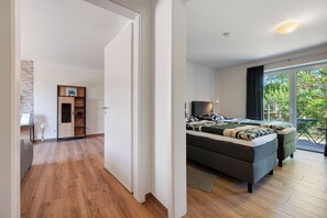 1 bedroom, iron/ironing board, free WiFi, bed sheets