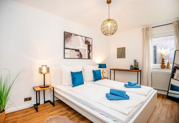 3 chambres, fer et planche à repasser, accès au Wi-Fi (inclus)