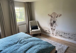 2 sovrum, strykjärn/strykbräda, gratis wi-fi och sängkläder