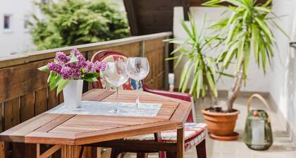 Ferienwohnung 'Gerda' mit Bergblick, Balkon und Wi-Fi