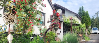 Room 'Mit Balkon' with Balcony and Wi-Fi