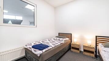 2 Schlafzimmer, kostenloses WLAN, BettwÀsche