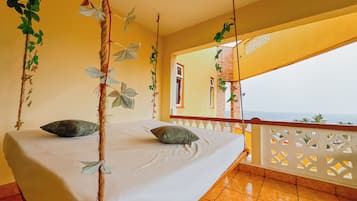 Cobertura luxo, vista para o oceano | Camas extras