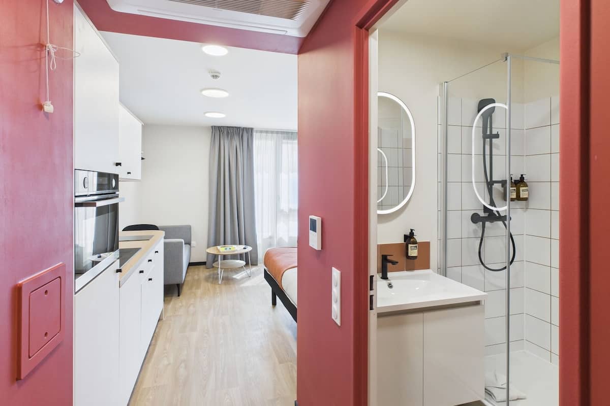 Standard Studio | 1 bedroom, individually furnished, desk, soundproofing