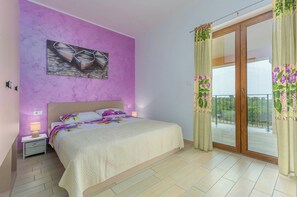 3 sovrum, strykjärn/strykbräda, resesäng och gratis wi-fi