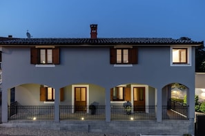 Exterior - Holiday home in Loborika with Private Pool (Loborika)