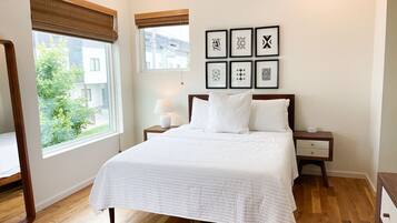 1 bedroom, iron/ironing board, travel crib, WiFi