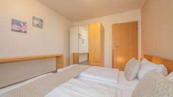 2 bedrooms, free WiFi