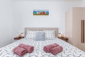 6 habitaciones, tabla de planchar con plancha y wifi gratis 