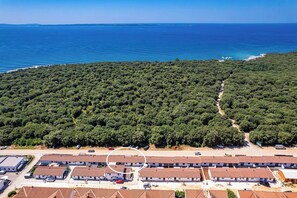 Exterior - Apartment, 100m from the beach (Peroj)