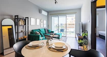 Harbor Apartments in Larnaca