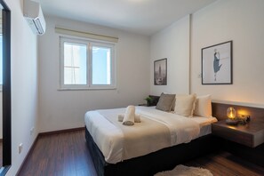 Harbor 101 | 1 bedroom, premium bedding, individually decorated - Harbor Apartments in Larnaca (Larnaca)