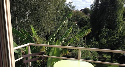 Chambre d'hĂŽte L'horizon 33m2, au bord de l'eau, park gratuit Ă  5mn des halles