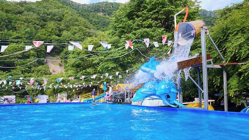 Chuncheon Free People's Caravan Pension