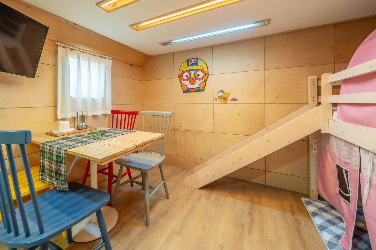 Basic Room, 1 Bedroom (Kids Spa Caravan No. 5(Spa/Random)) | 1 bilik tidur, Wi-fi percuma 